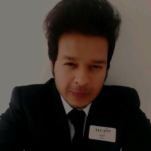 Meet your Posher, Binoy